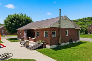 6409 4th Ave, Lower Mt Bethel Twp, PA 18013 - Photo 44