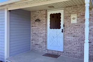 510 Greenview Dr, Northampton Boro, PA 18067 - Photo 6