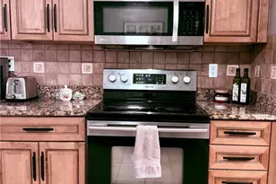 510 Greenview Dr, Northampton Boro, PA 18067 - Photo 20