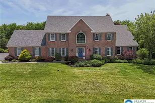 4542 Springfield Dr, North Whitehall Township, PA 18037 - Photo 4