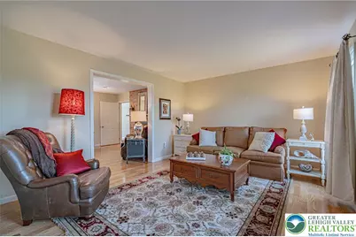 4542 Springfield Drive, North Whitehall Township, PA 18037 - Photo 22