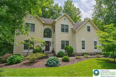 4201 Anthony Drive, Bethlehem Township, PA 18020 - Photo 2