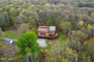 740 Raspberry Dr, Jim Thorpe, PA 18229 - Photo 2