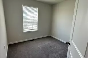 7614 Clayton Ave, Upper Saucon Township, PA 18036 - Photo 28