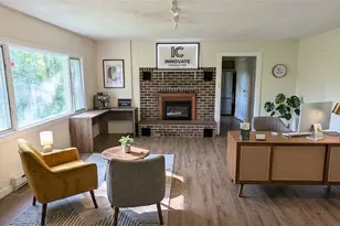 167 Independence Rd, East Stroudsburg, PA 18301 - Photo 4