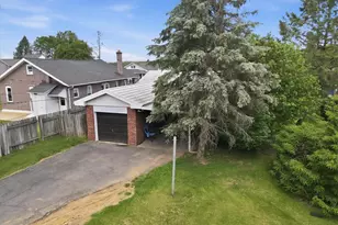 2116 S 1st Ave, Whitehall Township, PA 18052 - Photo 40