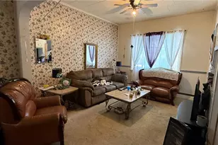 259 W Rowe, Tamaqua Boro, PA 18252 - Photo 6