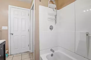 823 N St Lucas St, Allentown City, PA 18104 - Photo 26