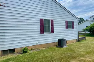 94 Jonathan Dr, Palmer Twp, PA 18045 - Photo 6