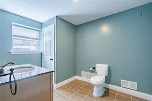 236 Schoeneck Ave, Upper Nazareth Twp, PA 18064 - Photo 56