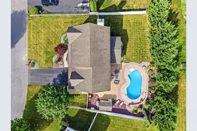 205 N Timothy Trail, Forks, PA 18040 - Photo 2