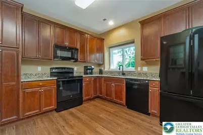 6303 Valor Drive, Bethlehem City, PA 18017 - Photo 12