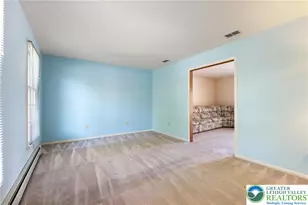 1346 Dayspring Dr, Allentown City, PA 18106 - Photo 18