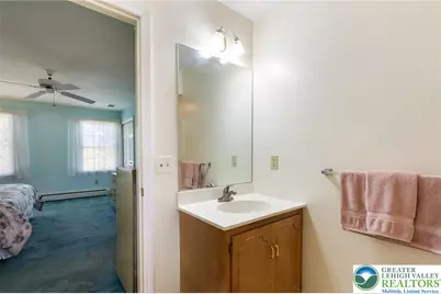 1346 Dayspring Drive, Allentown City, PA 18106 - Photo 26