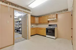 895 W Penn Pike, West Penn Twp, PA 18252 - Photo 28