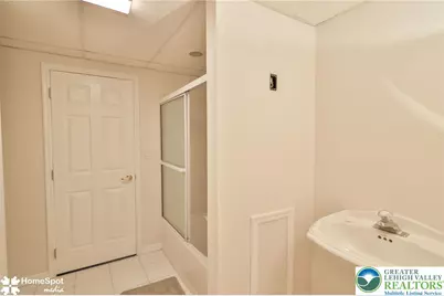 1614 Penns Crossing, South Whitehall Township, PA 18104 - Photo 64