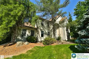1614 Penns Crossing, South Whitehall Township, PA 18104 - Photo 2