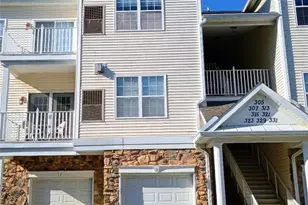 329 Waterford Terrace, Williams Township, PA 18042 - Photo 2