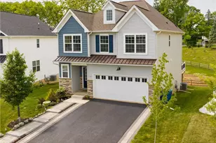 308 Bendelow Ln, Northampton Boro, PA 18067 - Photo 2