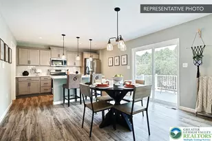3238 Tepes Dr, Allen Township, PA 18067 - Photo 10