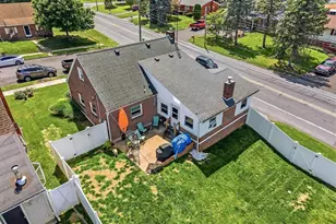 143 Dell St, Emmaus Boro, PA 18049 - Photo 8