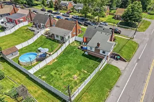 143 Dell St, Emmaus Boro, PA 18049 - Photo 6