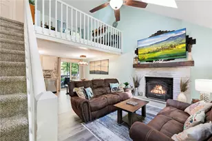 5344 Conoquenissing Dr, Pocono Lake, PA 18347 - Photo 4