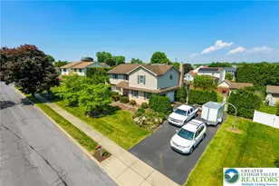 1404 Jeffrey Ln, Easton, PA 18045 - Photo 6