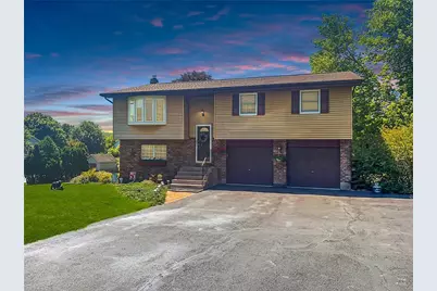 6532 Vera Cruz Road, Upper Milford Township, PA 18092 - Photo 2