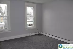 319 Columbia St, Tamaqua Boro, PA 18252 - Photo 10