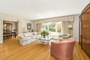 1148 Meadowbrook Cir W, Allentown City, PA 18103 - Photo 6