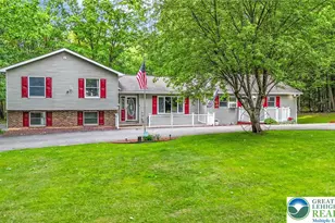 256 Sundance Rd, Chestnuthill Twp, PA 18330 - Photo 2