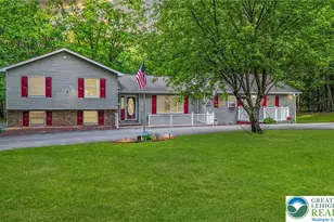 256 Sundance Rd, Effort, PA 18330 - Photo 2