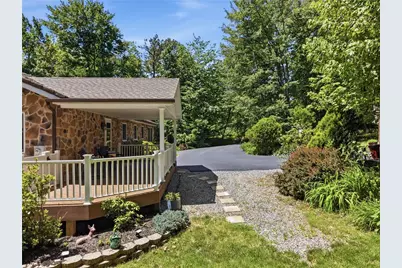 55 Molenda Circle, Franklin Twp, PA 18235 - Photo 32