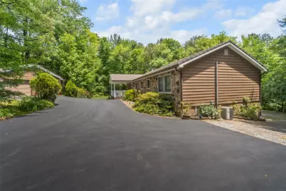 55 Molenda Circle, Franklin Twp, PA 18235 - Photo 12