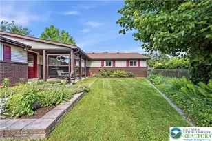 1042 N 38th St, South Whitehall Township, PA 18104 - Photo 4