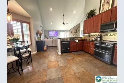 305 Indigo Way, Upper Macungie Township, PA 18104 - Photo 10