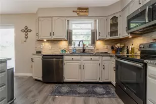 9461 Red Rd, Lynn Township, PA 19529 - Photo 8