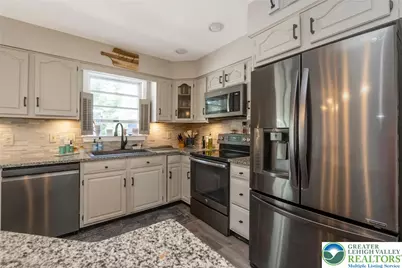 9461 Red Road, Lynn Township, PA 19529 - Photo 6