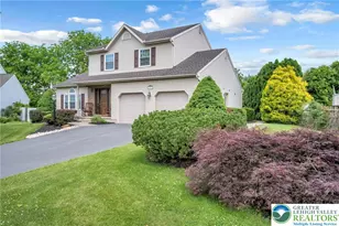 163 Silo Cir, Upper Nazareth Twp, PA 18064 - Photo 2