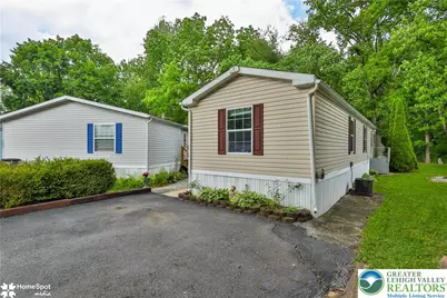 3441 Franklin Square, Northampton Boro, PA 18067 - Photo 2