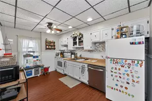 233 Adrain St, Emmaus Boro, PA 18049 - Photo 10