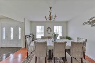 42 Louis Cir, Butler Twp, PA 18222 - Photo 14