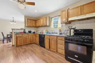320 Wild Creek Dr, Penn Forrest, PA 18229 - Photo 12
