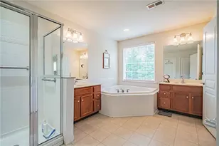 1885 Hemming Way, South Whitehall Township, PA 18069 - Photo 20