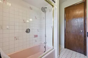 1560 1st St, Bethlehem Township, PA 18020 - Photo 18