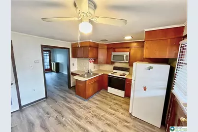 1022 S 10th Street, Allentown City, PA 18103 - Photo 6