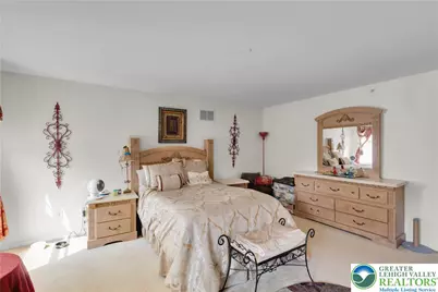 923 King Way, Upper Macungie Township, PA 18031 - Photo 32