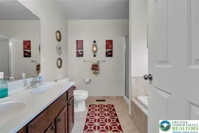 923 King Way, Upper Macungie Township, PA 18031 - Photo 36