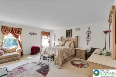 923 King Way, Upper Macungie Township, PA 18031 - Photo 28
